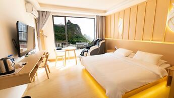 Shanxun Snow Mountain Villa Hotel