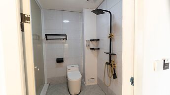 Shanxun Snow Mountain Villa Hotel