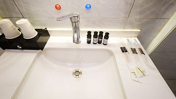 Shanxun Snow Mountain Villa Hotel