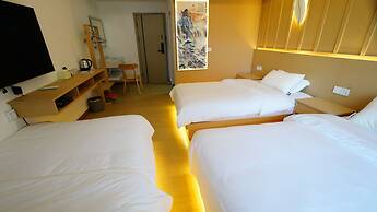 Shanxun Snow Mountain Villa Hotel