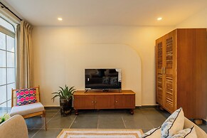 La Vaiencia Luxury Apartments