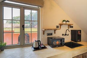 La Vaiencia Luxury Apartments