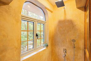 La Vaiencia Luxury Apartments