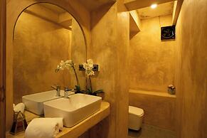 La Vaiencia Luxury Apartments