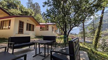 Ahava-Kasol Riverside Cafe & Cottage