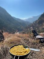 Ahava-Kasol Riverside Cafe & Cottage