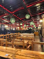 Ahava-Kasol Riverside Cafe & Cottage