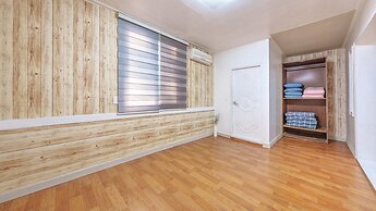 Taean Vintage House Pet-friendly Pension