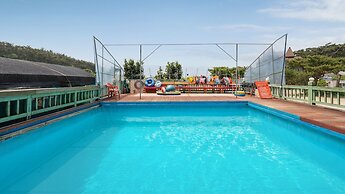 Taean Vintage House Pet-friendly Pension