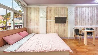 Taean Vintage House Pet-friendly Pension