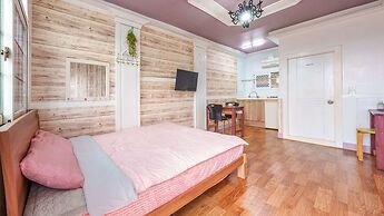 Taean Vintage House Pet-friendly Pension
