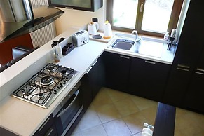 Clubhouse With 4 Bedrooms and 2 Bathrooms