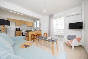 GE Harbour Apartment 24