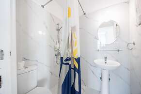 GE Harbour Apartment 24