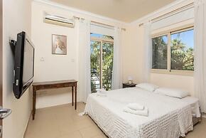 Villa Meli With 3 Bedrooms and 3 Bathrooms