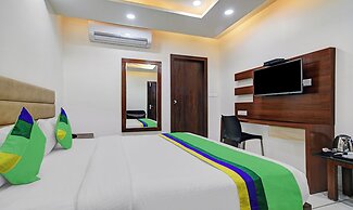 Treebo MR Motel