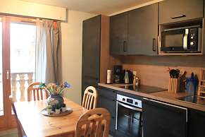 Amarillys AM9 Telecabine & Mountain 4 Pers