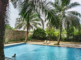 Amerta Room Apartemen Mutiara by Cocotel