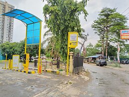 Amerta Room Apartemen Mutiara by Cocotel