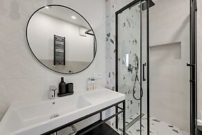 Riverside Szafarnia Street by Downtown Apartments