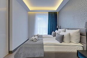 Riverside Szafarnia Street by Downtown Apartments