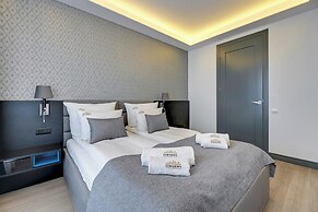 Riverside Szafarnia Street by Downtown Apartments