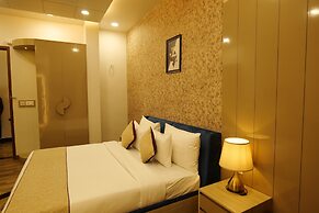 Tathastu Wilderness by The Kosi River