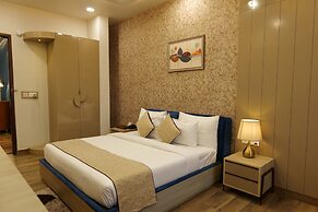 Tathastu Wilderness by The Kosi River