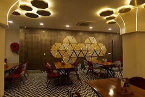 Tathastu Wilderness by The Kosi River