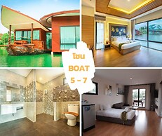 Boathouse Boutique Riverside