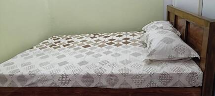 Goroomgo Anand Atithi Bhawan Puri