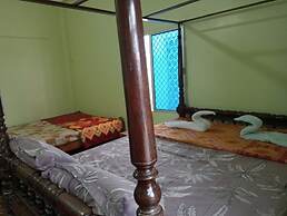 Goroomgo Anand Atithi Bhawan Puri