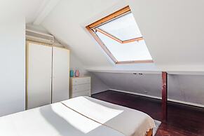 Bica's River View Duplex