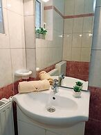 Nice Apartment With Balcony and Swimming Pool