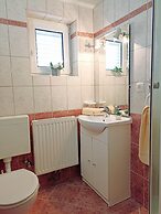 Nice Apartment With Balcony and Swimming Pool