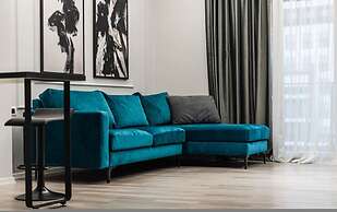 The Teal Spot in Tiran