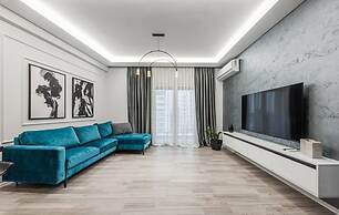 The Teal Spot in Tiran