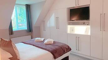 Warrenpoint Countryside House-3bedroom- Private Garden