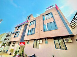 Hotel Grand Aana Inn