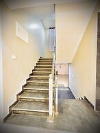 Hotel Grand Aana Inn