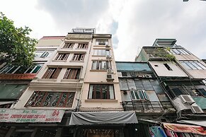 Tamundi Homestay Train street view