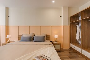 Tamundi Homestay Train street view