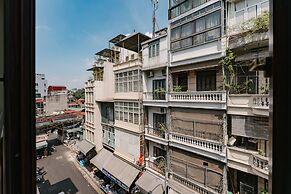 Tamundi Homestay Train street view