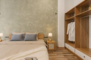 Tamundi Homestay Train street view