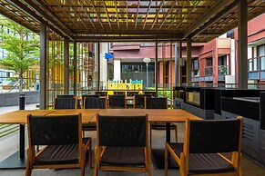 The Galleria Residence by Hava