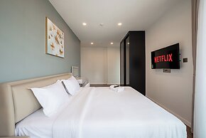 The Galleria Residence by Hava