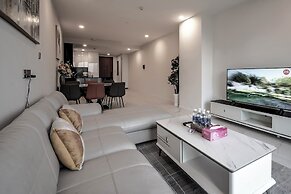 The Galleria Residence by Hava