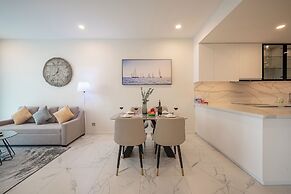 The Galleria Residence by Hava