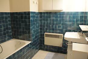 Soli Sis5 Center & View 4 Pers