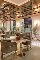 Saltstayz Premier - Mohali Chandigarh